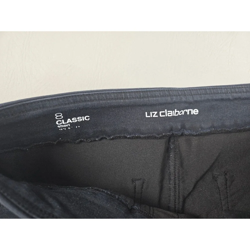 Liz Claiborne Classic Shorts Women 8 Black Pull On Stretch Denim Casual 7 Inseam